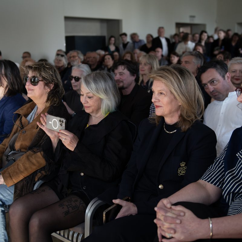 GASK zahájil výstavu Veroniky Bromové, Markéty Othové a Kateřiny Vincourové Mysův Horn