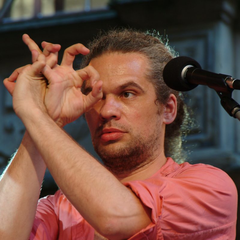 Když tělo mluví a hlas kreslí